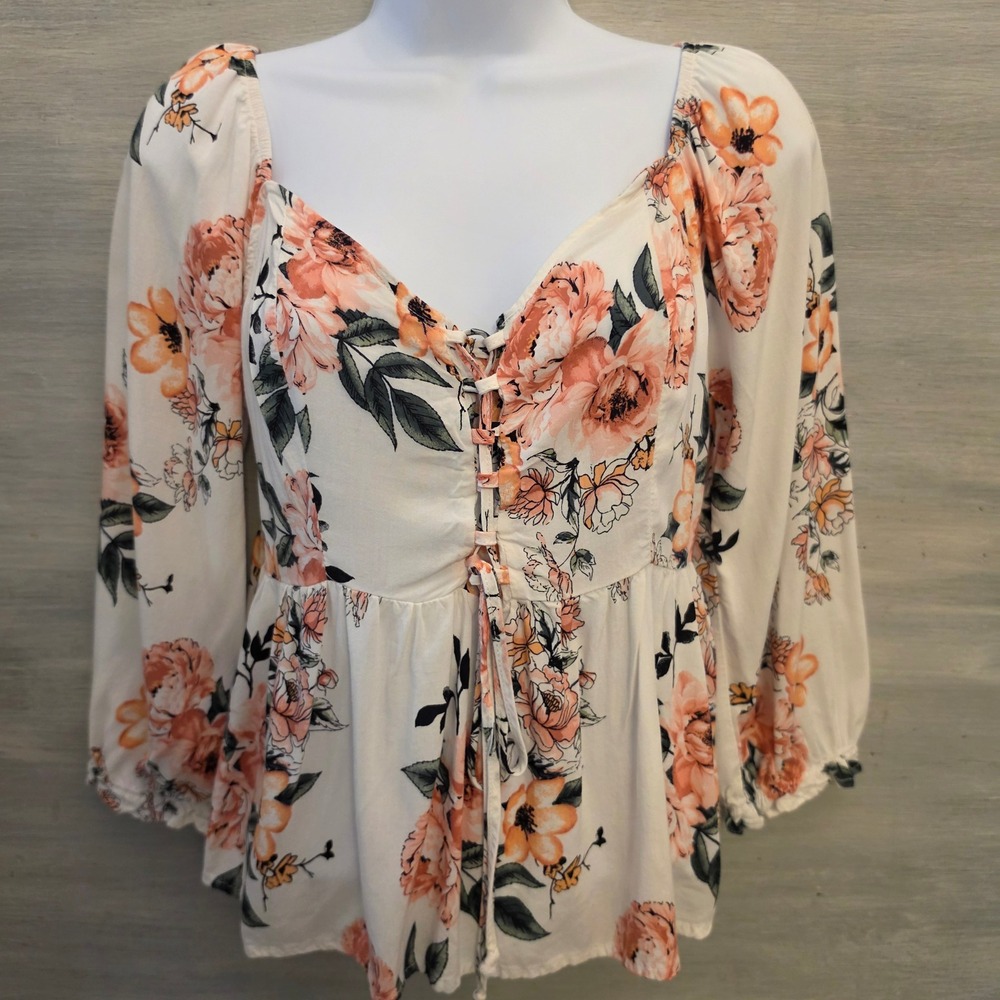 Almost Famous Boho Floral Tie Front Peplum Peasant Blouse‎ Size Large GC